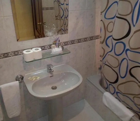 Ancla Dorada Guest house 2*